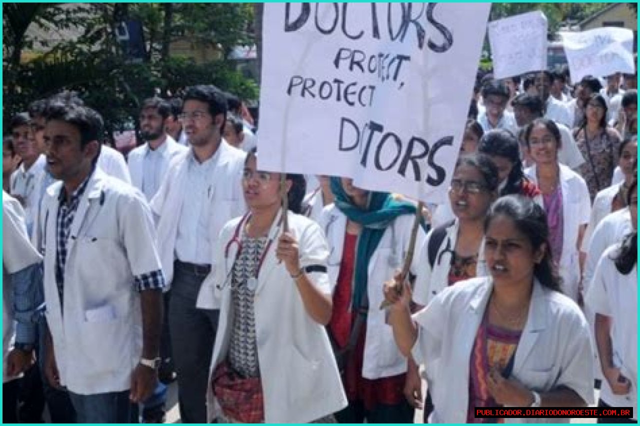 When Emergency Services Are Halted: The Impact Of Cop Blocks In The Emergency Room